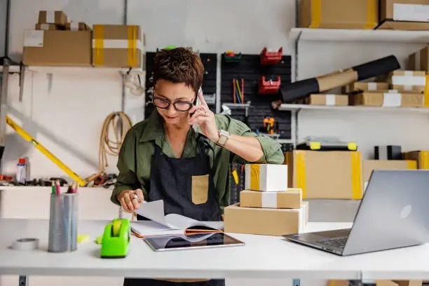 How to Launch a Dropshipping Company in 2025: A Comprehensive Guide